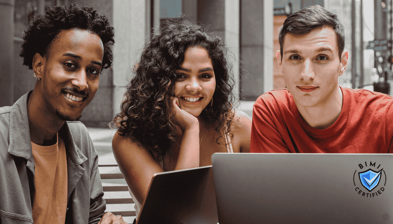 Universitātes studenti lasa BIMI sertificētu e-pastu